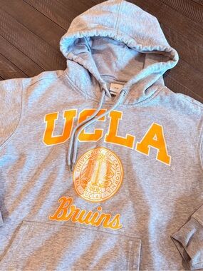 UCLA Bruins H&M Collegiate Hoodie – Grey – Size Large
